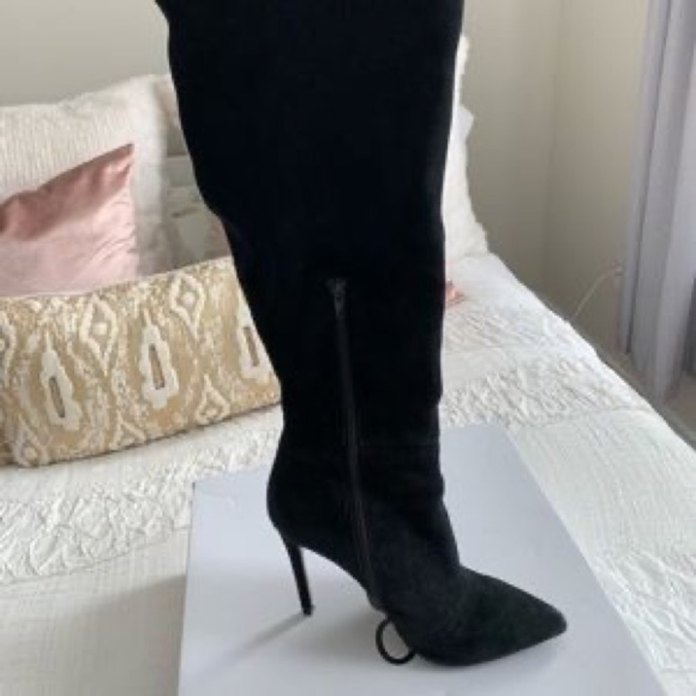 Miriani Heels